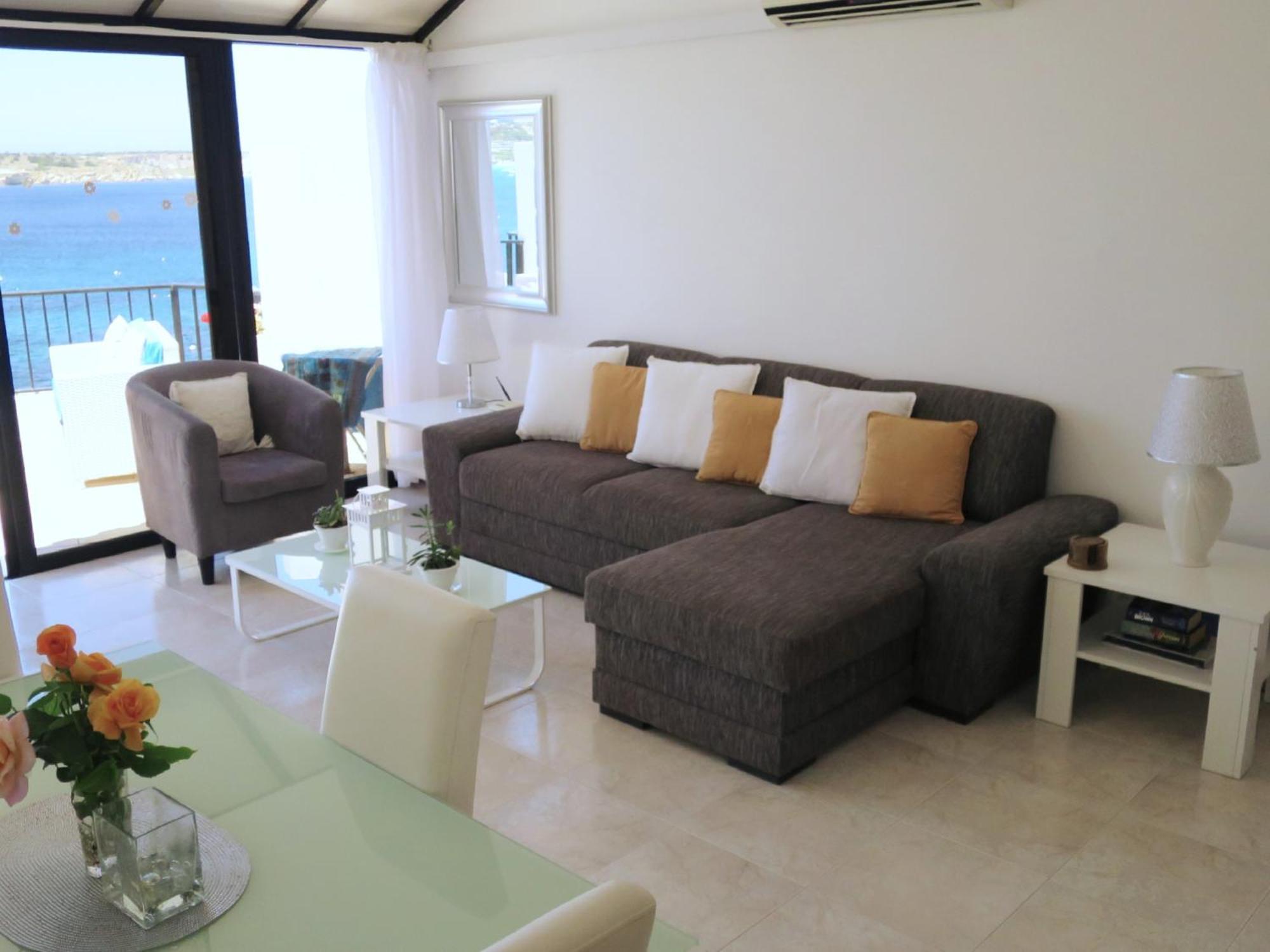 Seafront Apartment Terrace, Lounger & Panoramic Ocean Views Mellieħa Exteriér fotografie