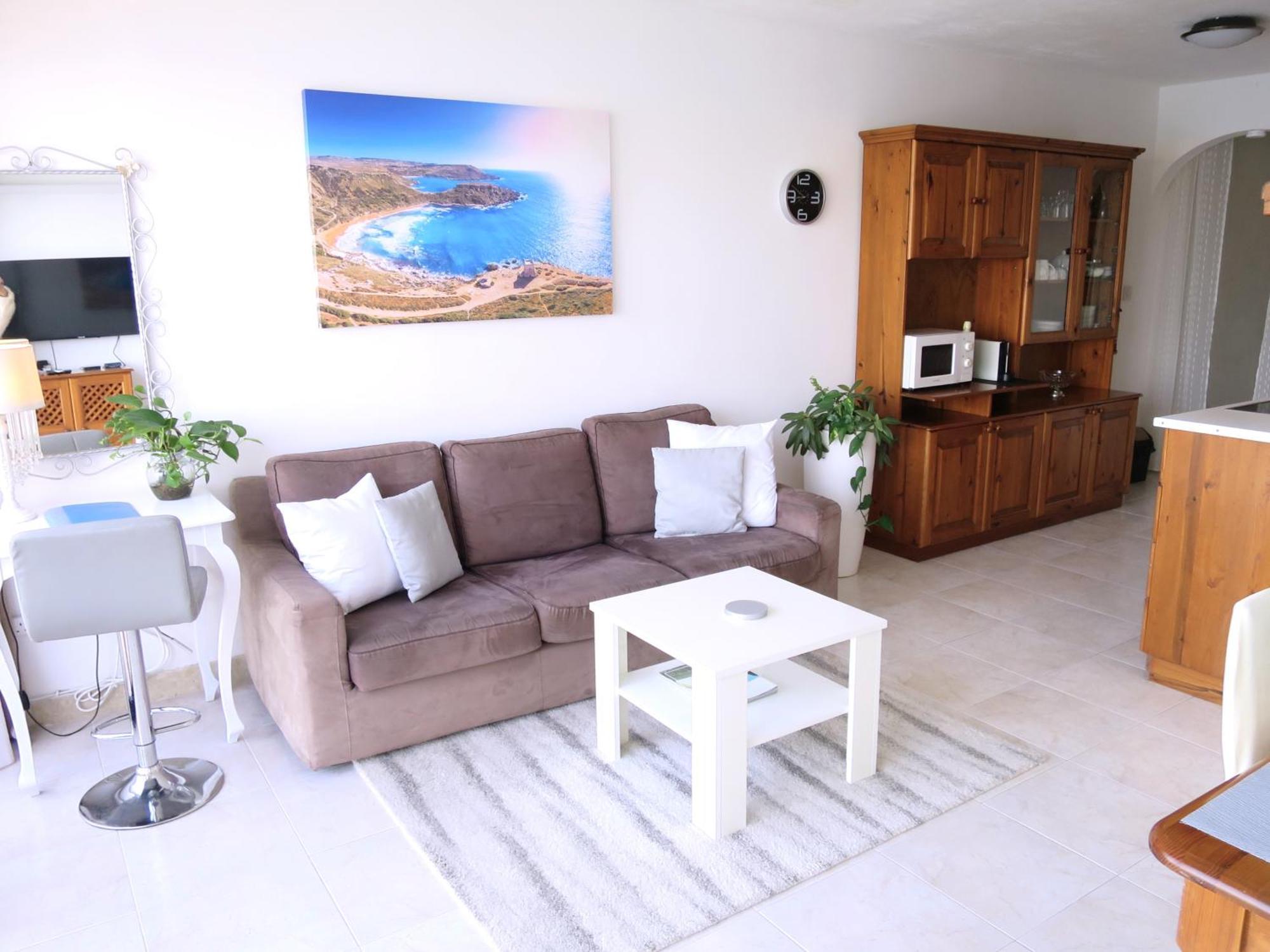 Seafront Apartment Terrace, Lounger & Panoramic Ocean Views Mellieħa Pokoj fotografie