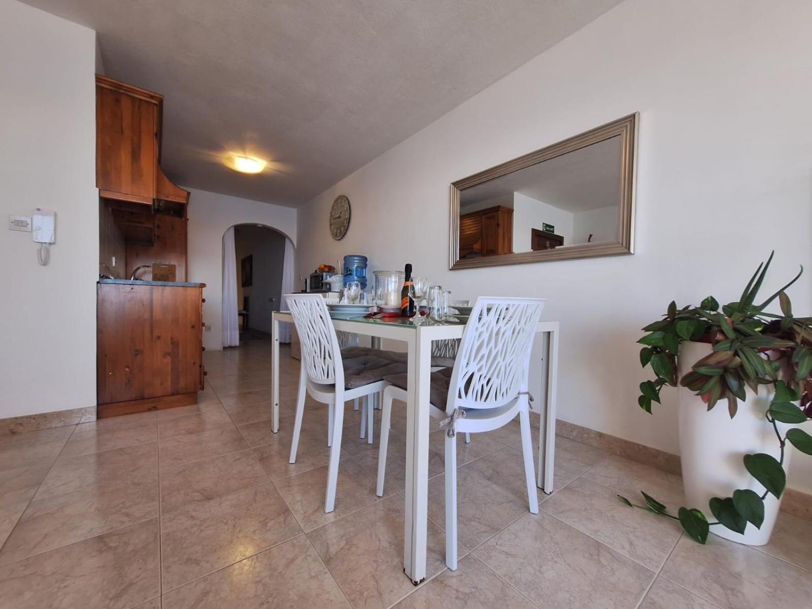 Seafront Apartment Terrace, Lounger & Panoramic Ocean Views Mellieħa Exteriér fotografie